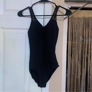 •Leotard
•No Brand
•Child or Small Adult